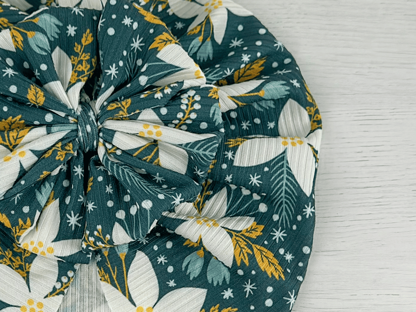 Green Poinsettias Turban