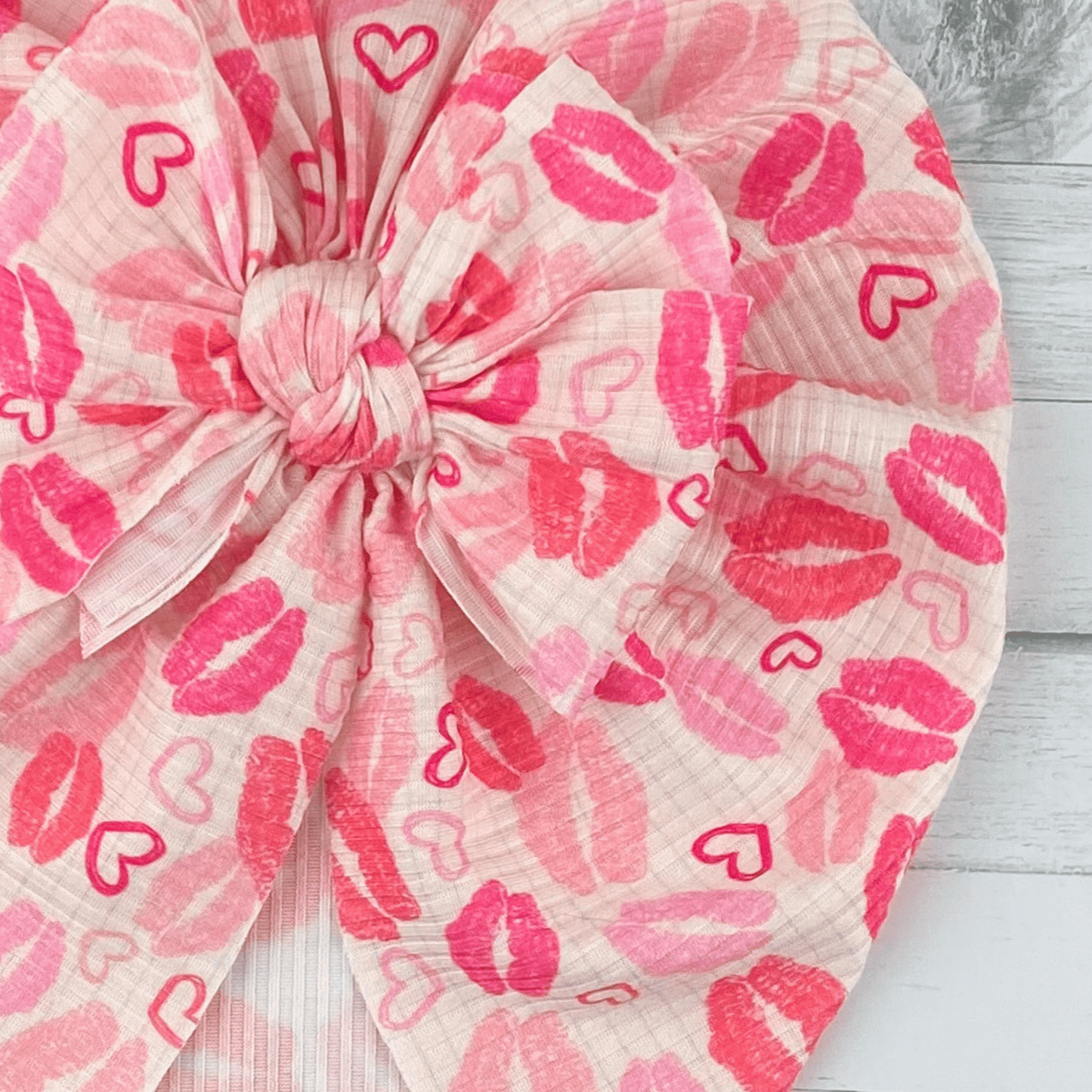 Ribbed Lips Turban