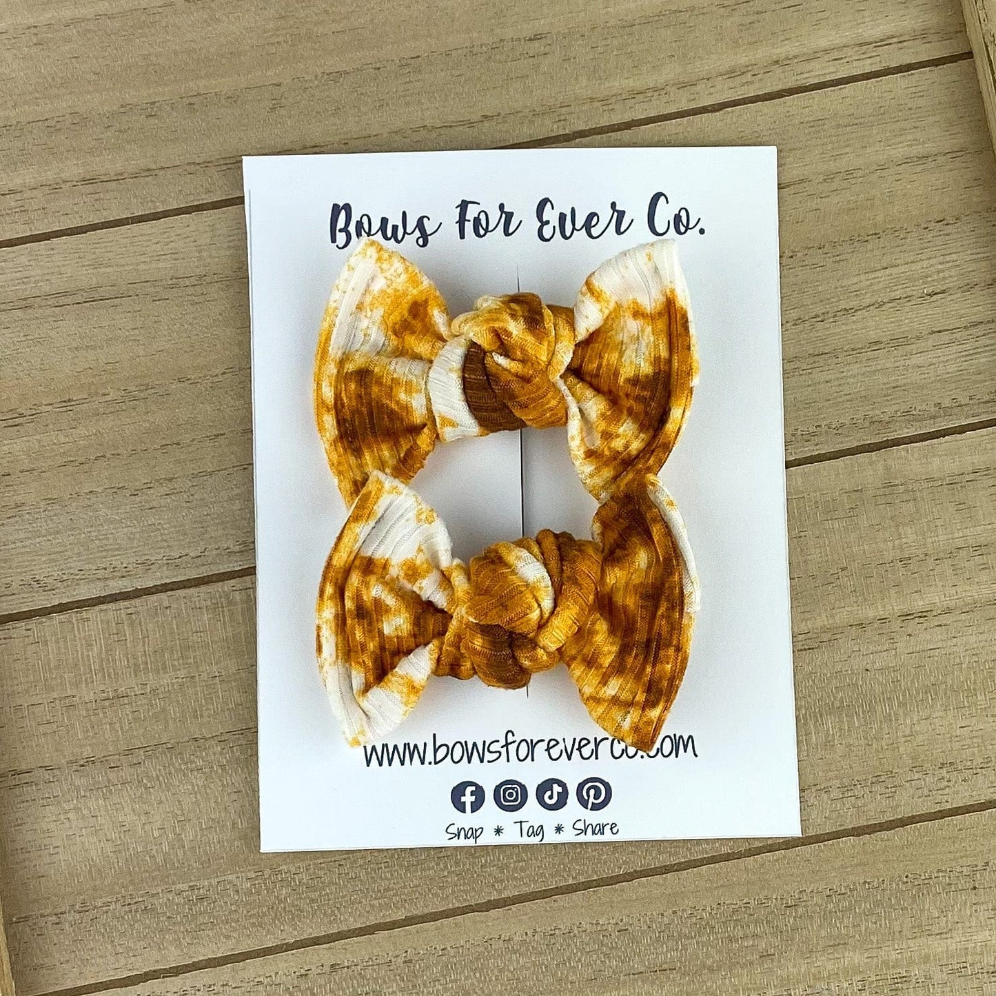 Ribbed Tie Dye Knot Piggies