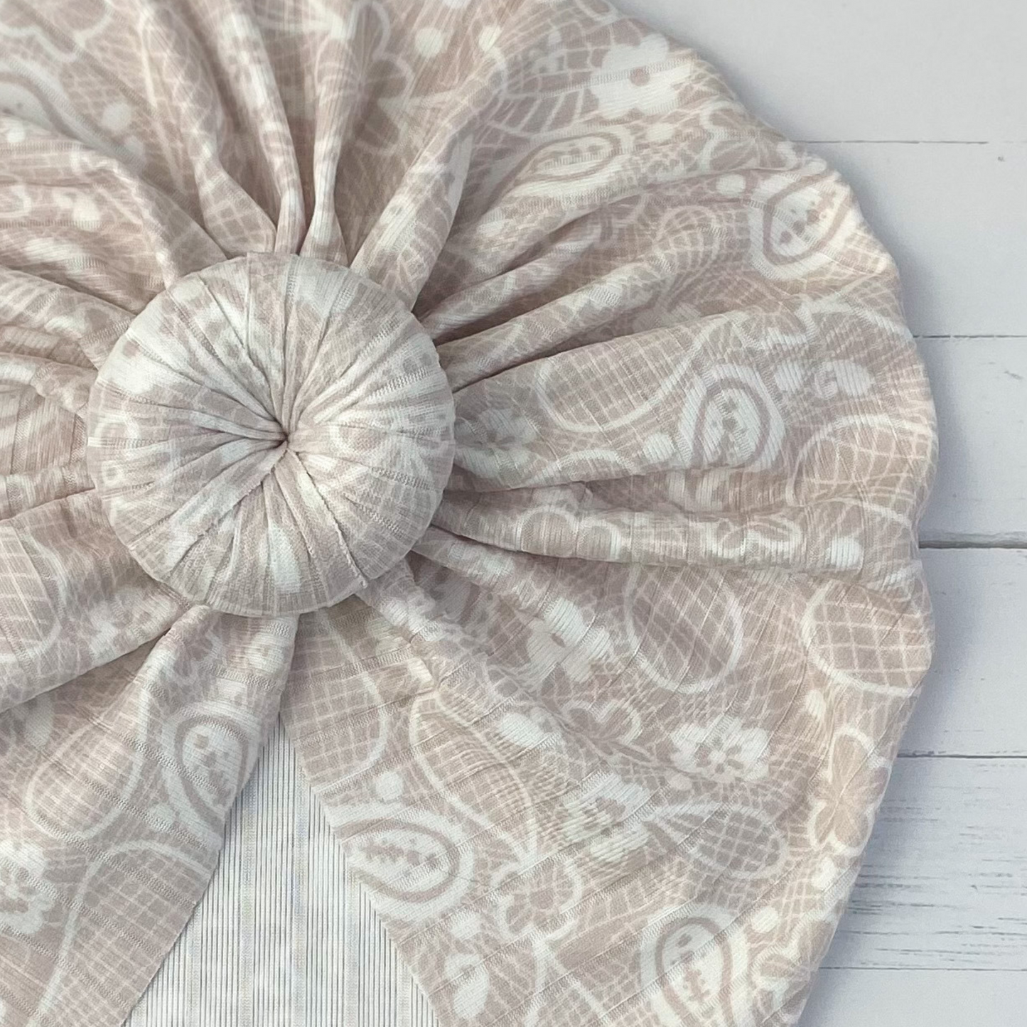 Ribbed Lace Turban