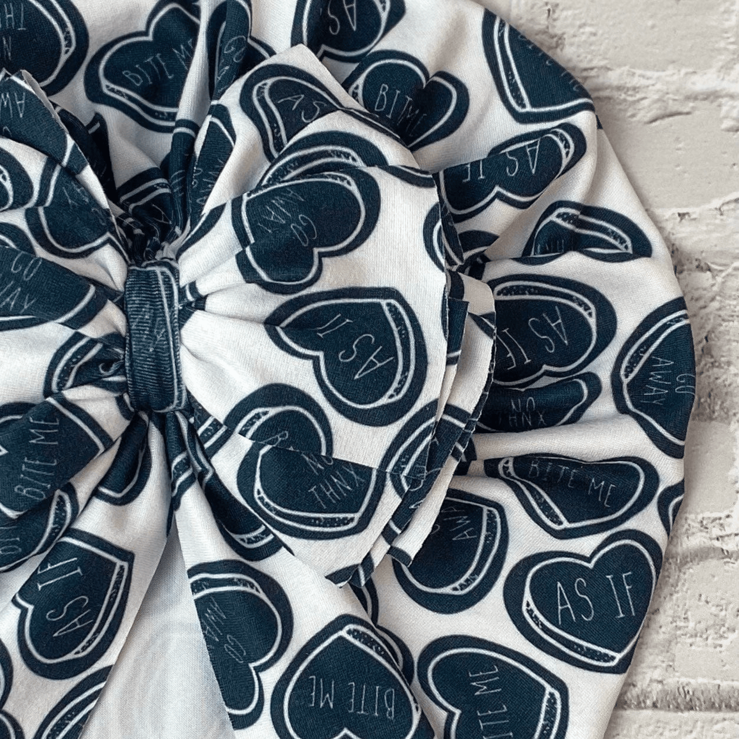 Anti Valentine's Hearts Turban