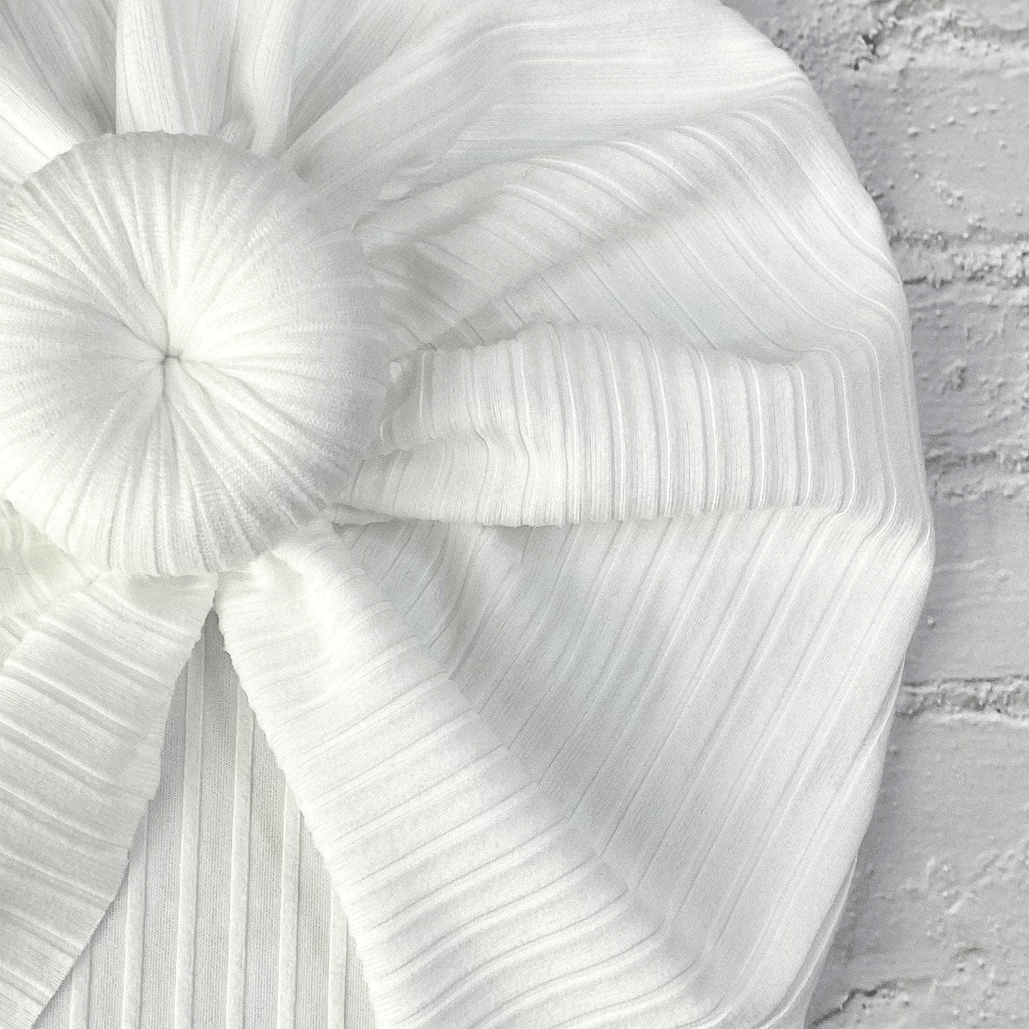 Ribbed White Turban