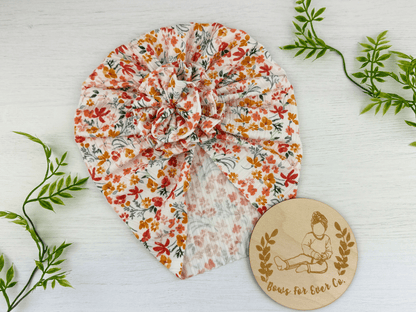 Ribbed White Floral Turban