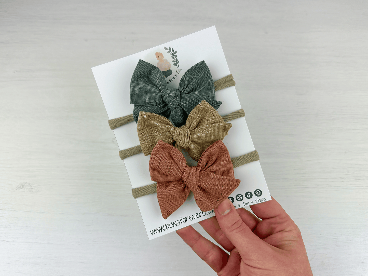 Neutral Pinwheel Bows